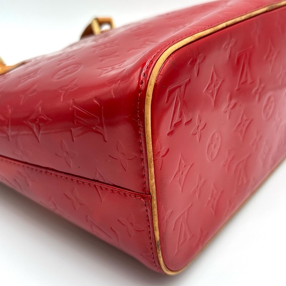 Authentic Louis Vuitton Red Houston Vernis Leather Tote Bag - Picture 12 of 16